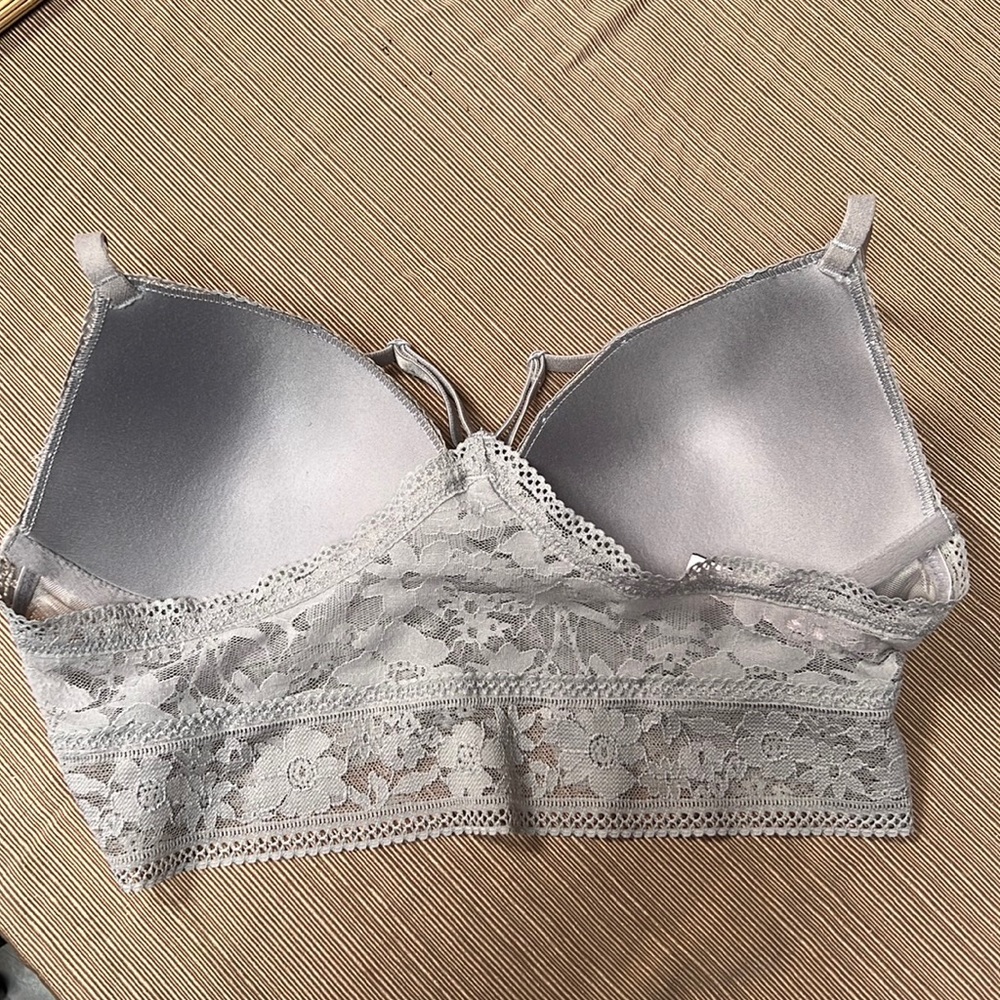 Victoria Secret Bralette - Picture 2 of 2